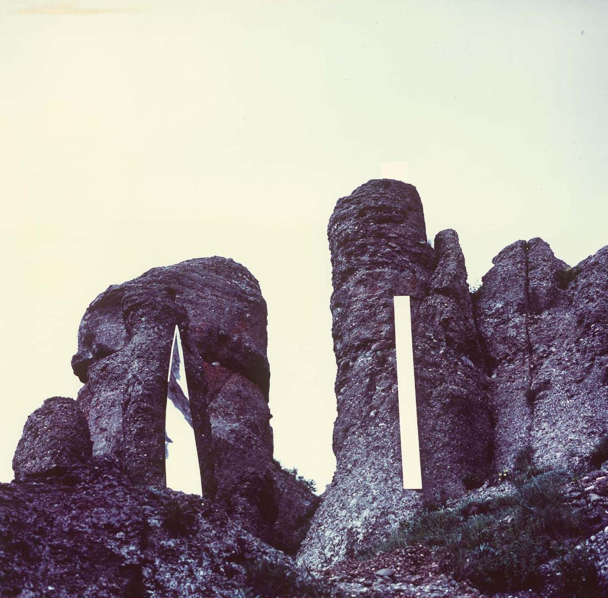 Artefact-Χωρίς τίτλο