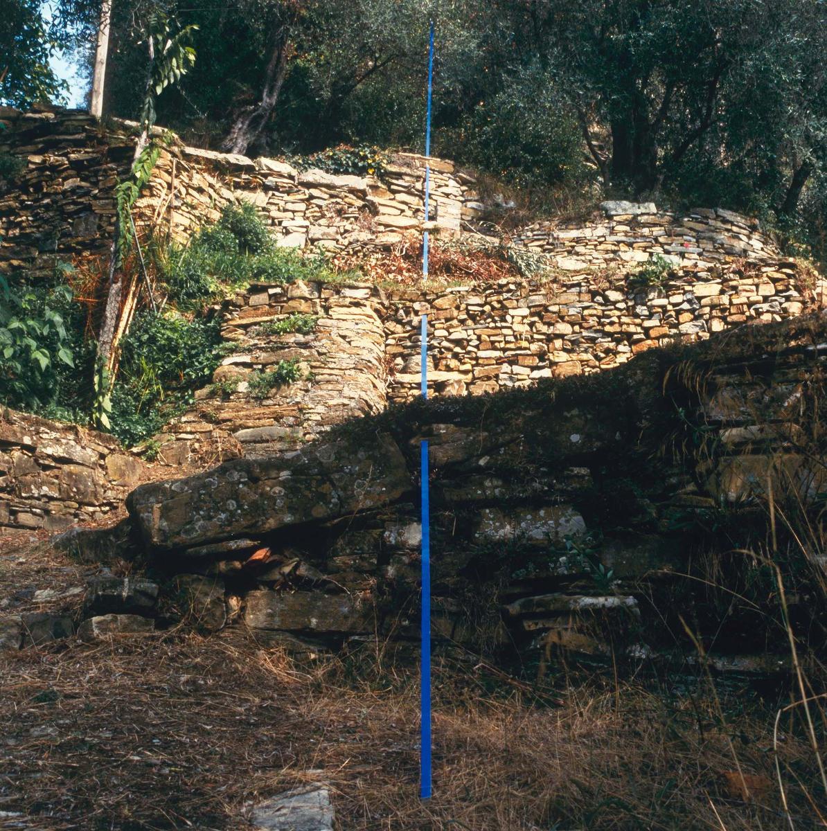 Artefact από τη σειρά “Through the stone”