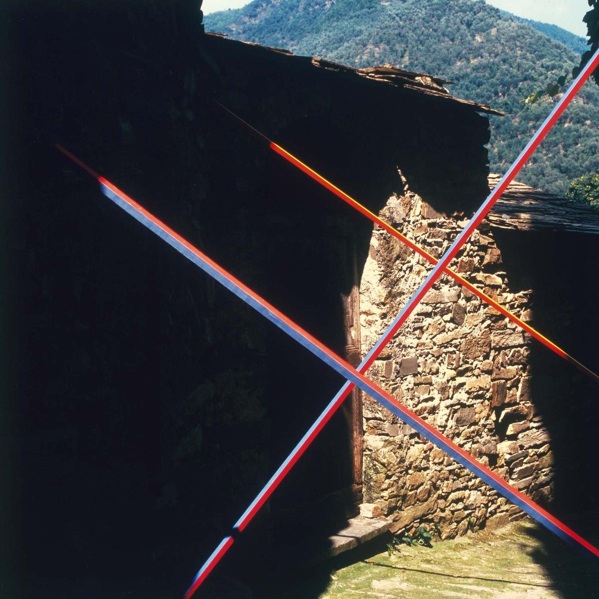 Artefact από τη σειρά “Through the stone”